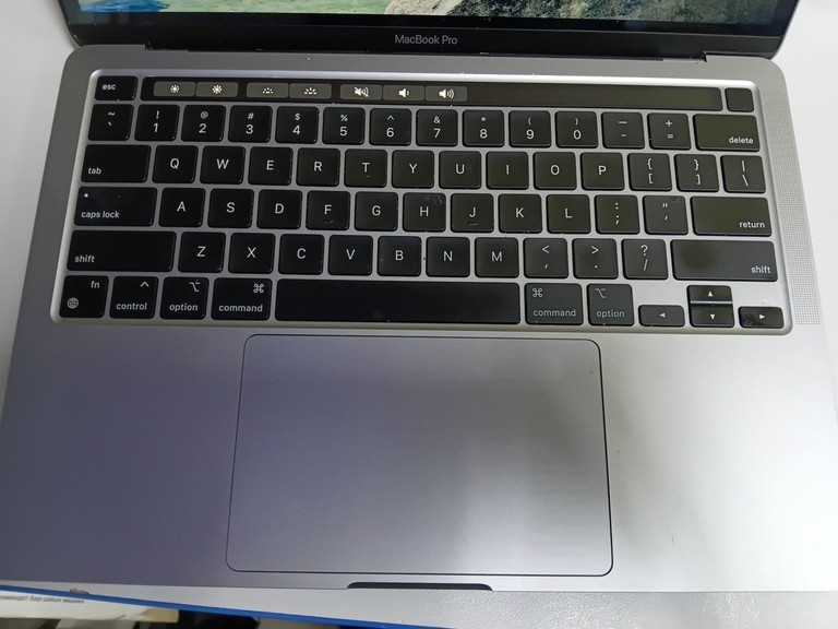 Apple a2338 macbook pro 13,3" m1 8-gpu/ ram8gb/ ssd256gb/ retina, truetone, touch bar Код:01-200961947. Зображення 5