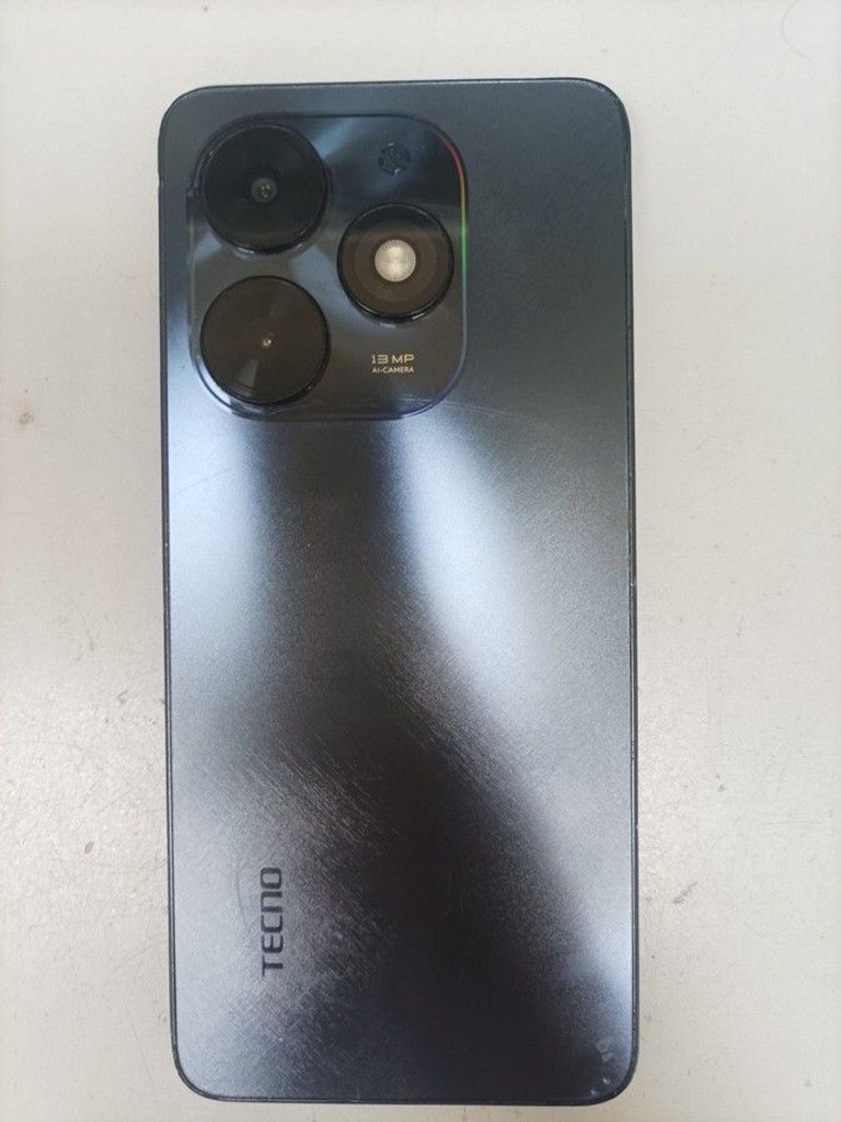 Дешево Tecno spark go 2024 4/64gb з ломбарду