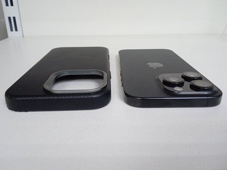 Apple iphone 16 pro 128gb Код:01-200988891. Зображення 11