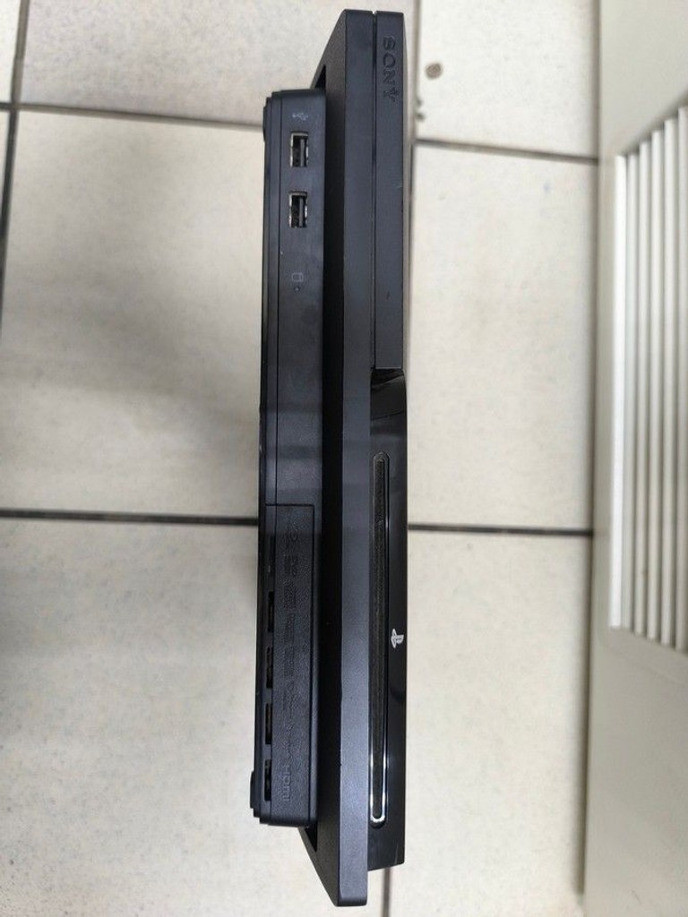 Дешево Sony playstation 3 slim 120gb з ломбарду