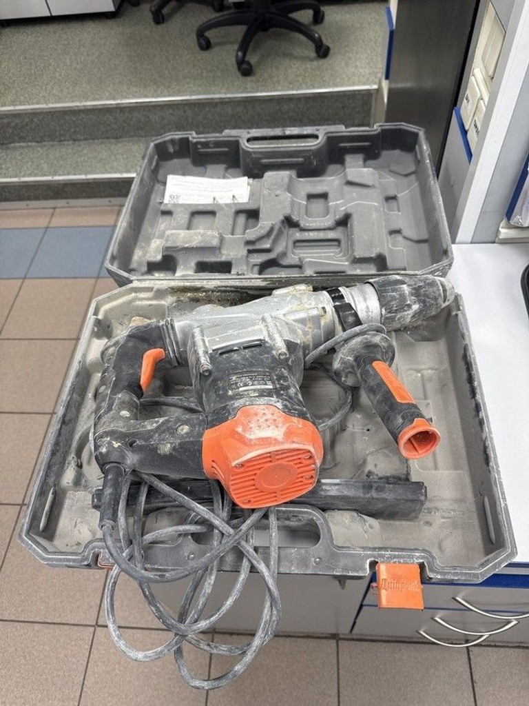 Дешево Dnipro-M пе-4020бм з ломбарду