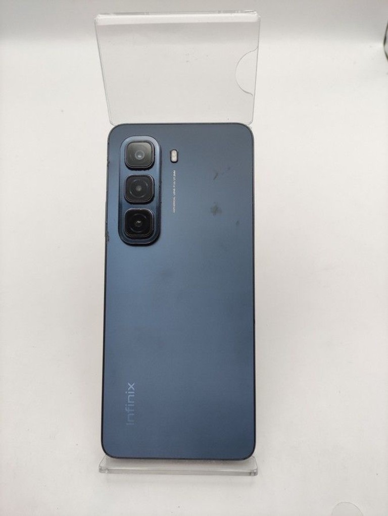 Дешево Infinix hot 50 8/128gb з ломбарду