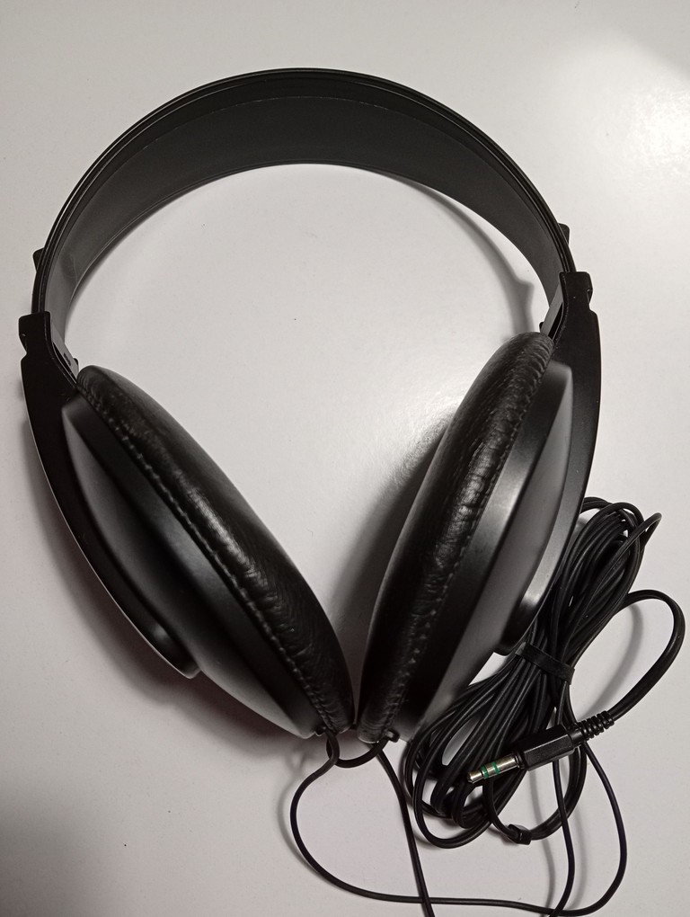 Дешево Sony MDR-P1 з ломбарду