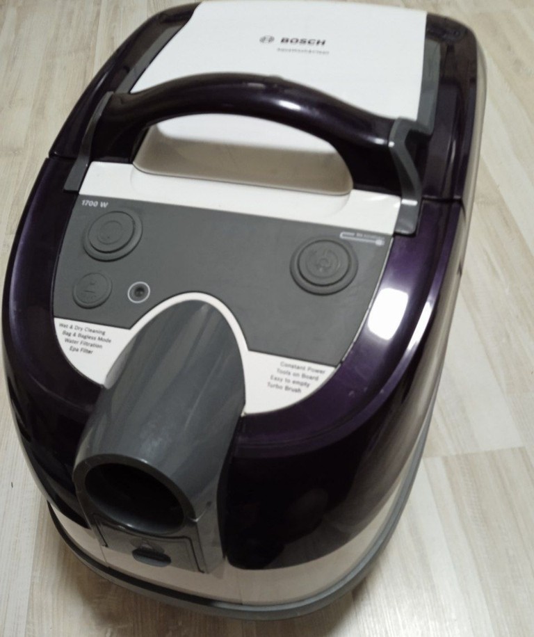 Пилосос Bosch Aquawash & clean series 4 Код:null. Зображення 4