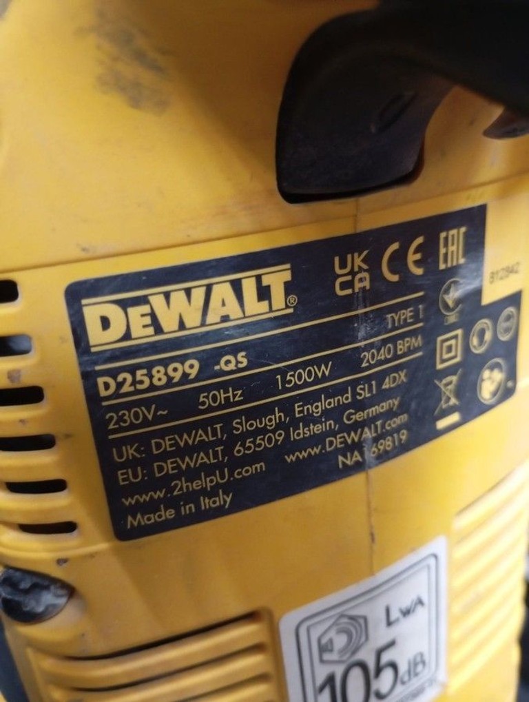 Купить Dewalt d25899qs Б/У