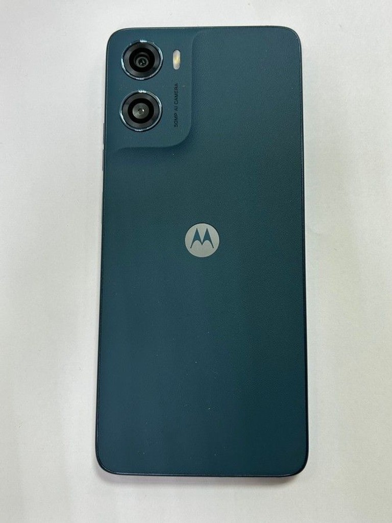 Дешево Motorola moto g06 4g 4/64gb tendril з ломбарду