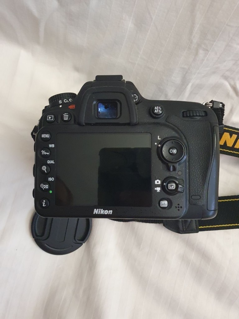 Объявление Nikon d7100 nikon nikkor af-s 18-105mm f/3.5-5.6g ed vr dx Б/У
