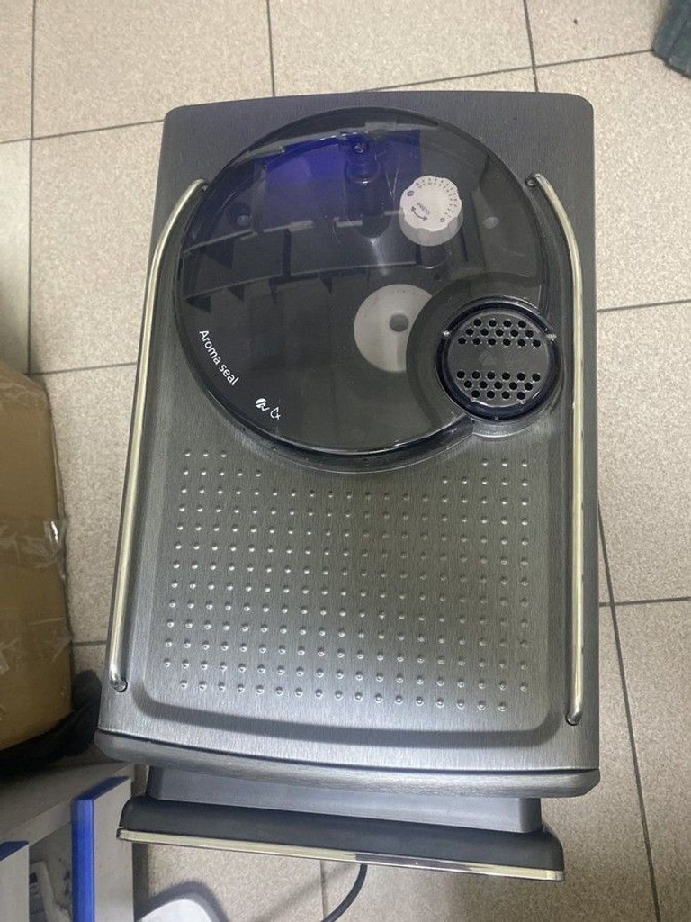 Купити Saeco Xelsis Suprema SM8885/00 Б/У