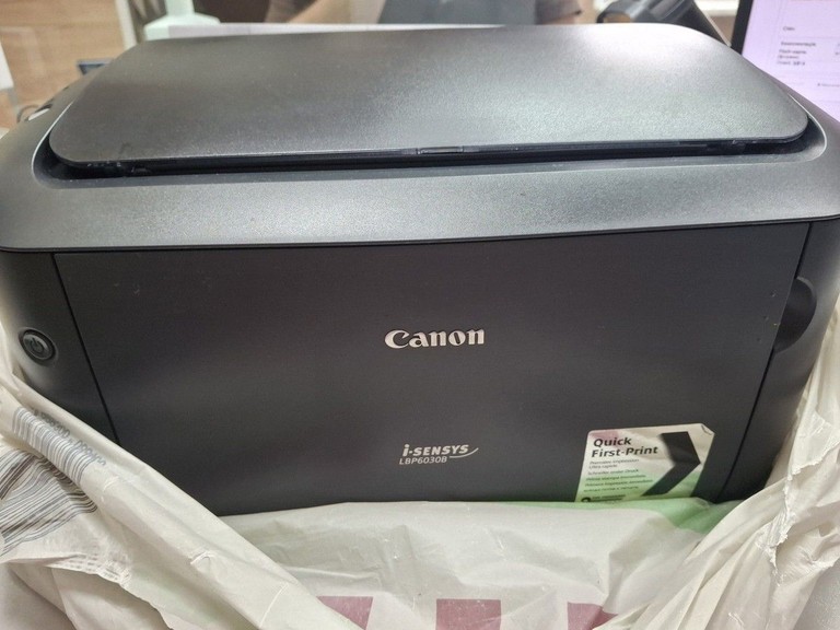 Дешиво Canon i-sensys lbp6030b с ломбарда