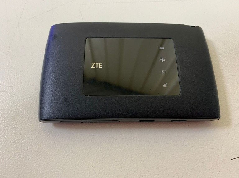 Купити Zte mf920t Б/У