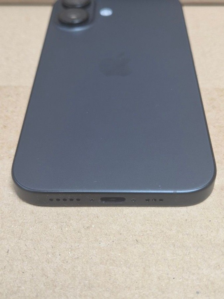 Дешиво Apple iphone 16 128gb с ломбарда