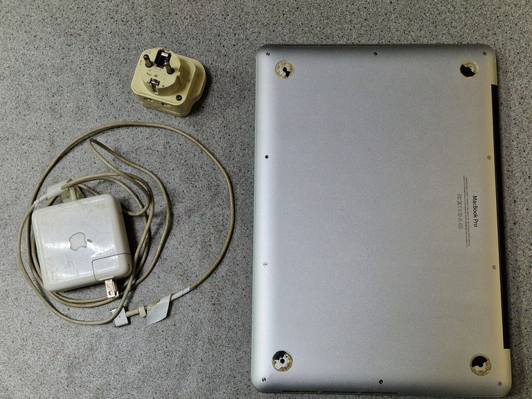 Розпродаж Apple macbook pro a1502, 13,3 core i5 2.4ghz, ram 4gb. ssd 128gb, intel iris 1536mb, продавець Техноскарб
