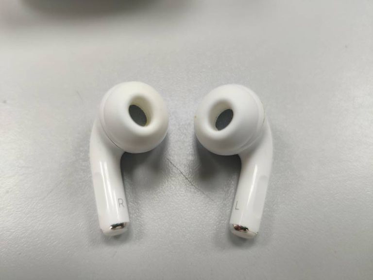 Apple AirPods Pro (MWP22)