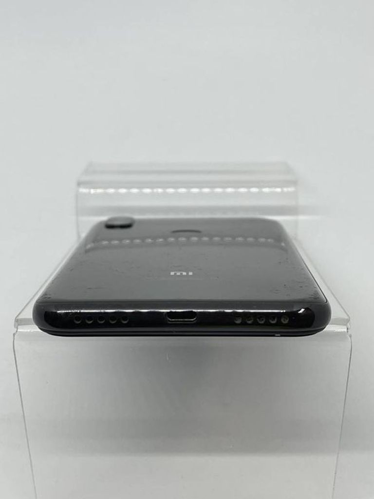 Распродажа Xiaomi mi play 4/64gb, продавец Техноскарб