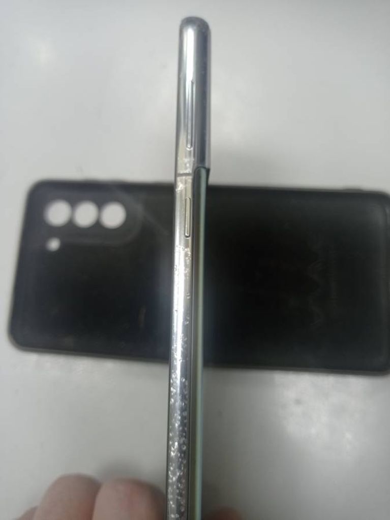 Samsung galaxy s21+ 5g 8/128gb sm-g996b Код:01-200438026. Изображение 5