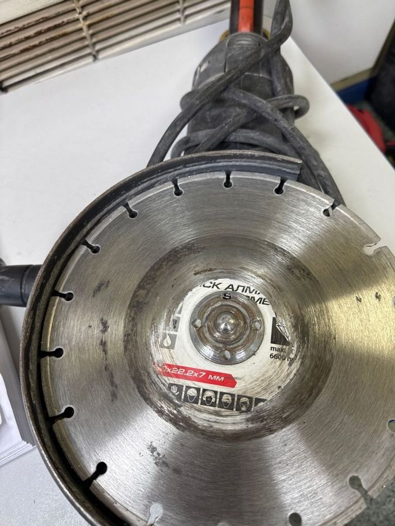 Дешиво Dnipro-M gl-230 с ломбарда