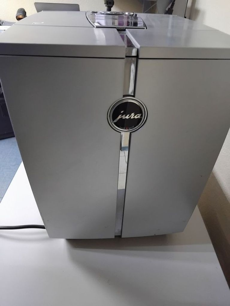 Jura Impressa J9.3 One Touch TFT Chrome Код:01-200501062. Зображення 8