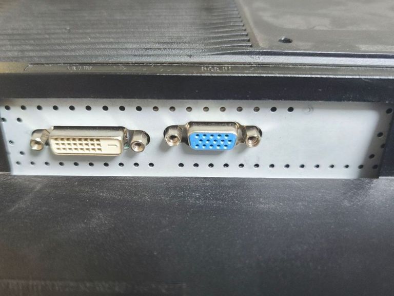 Дешиво Samsung s22c450bw ls22c45kbw с ломбарда