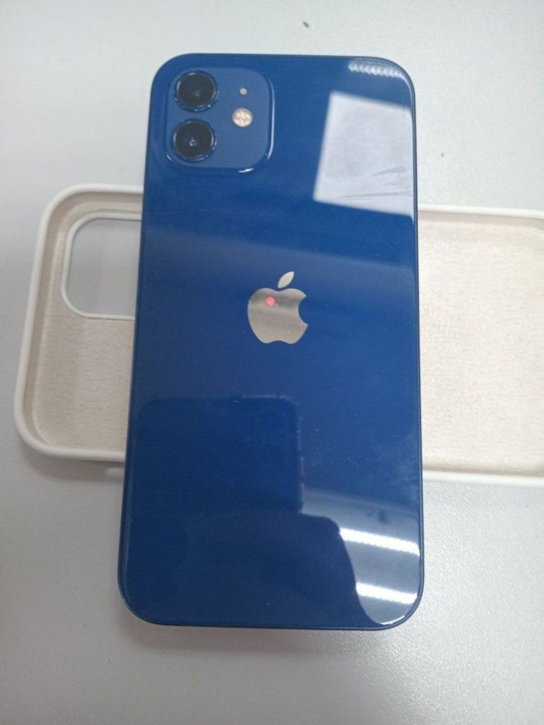 Купить Apple iPhone 12 64GB (PRODUCT)RED Б/У