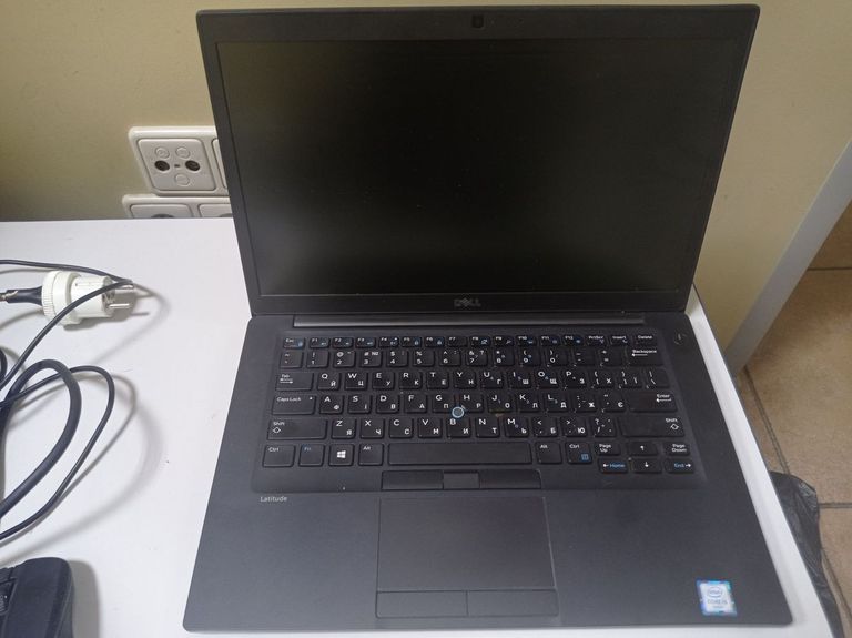 Купить Dell 14/core i5 6200u ddr3/8gb ddr3/hdd *відсутній/ssd 180 gb/*інтегрована Б/У