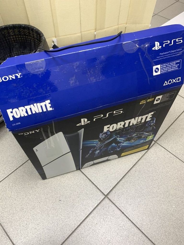 Дешево Sony PlayStation 5 Slim Digital Edition 1TB з ломбарду