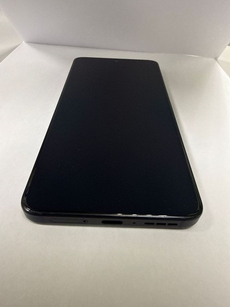 Motorola ThinkPhone 8/256GB Carbon Black (PAWN0018) Код:01-200738498. Зображення 7