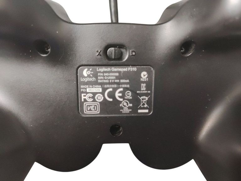 Дешиво Logitech Gamepad F310 с ломбарда