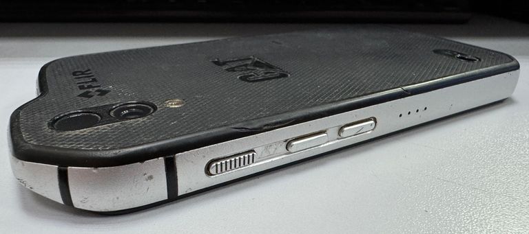 Розпродаж Caterpillar cat s61 4/64gb, продавець Техноскарб