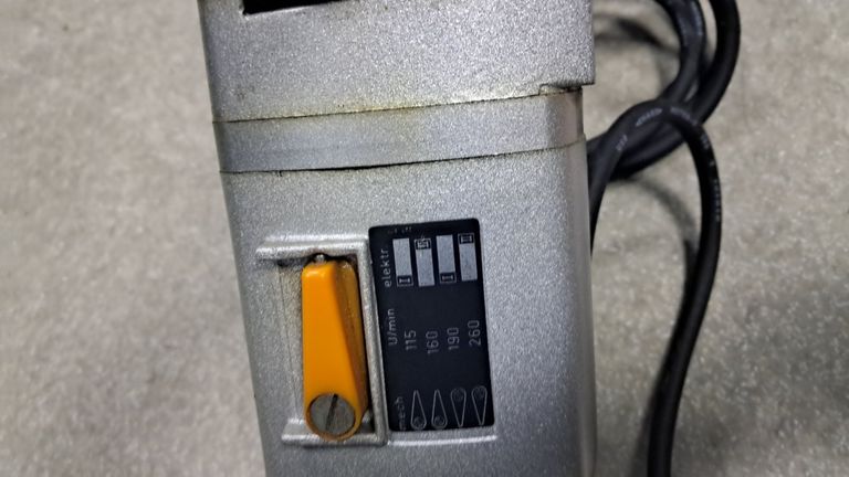 Дешево Aeg B4-32 з ломбарду