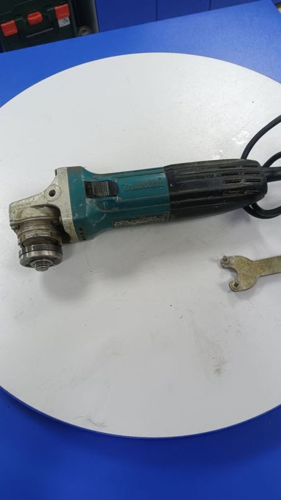 Купити Makita GA5030 Б/У