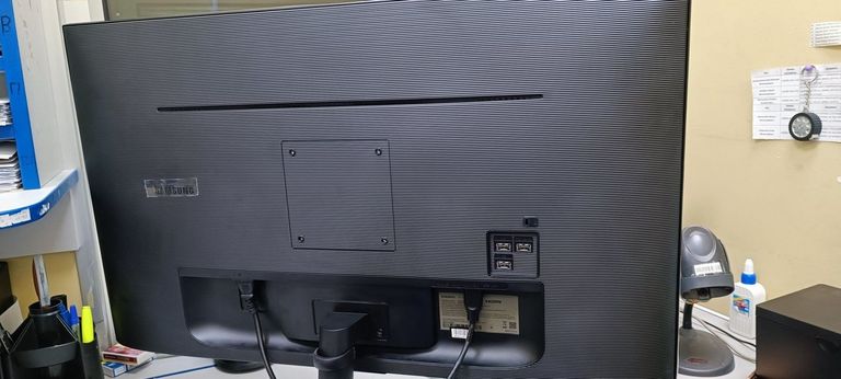 Samsung s32bm702 Код:01-200794107. Изображение 5