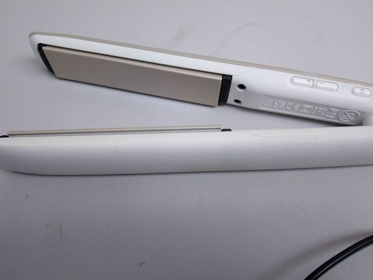 Дешево Remington Hydraluxe S8901 з ломбарду