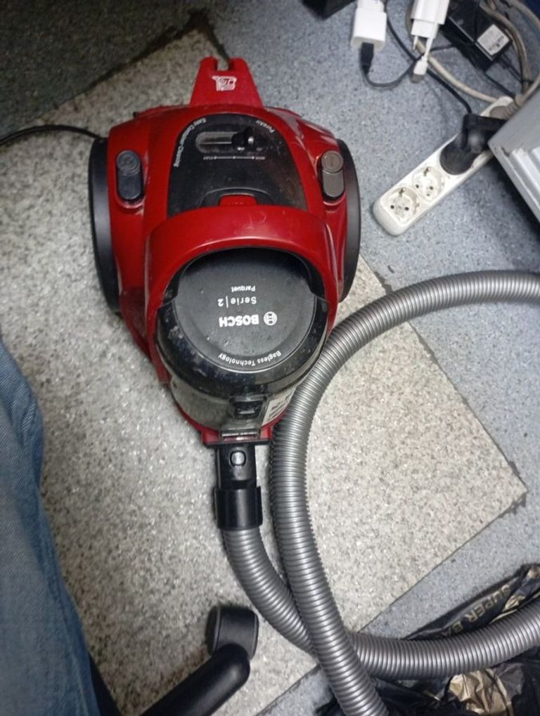 Купить Bosch serie 2 vxbsgs05v1 Б/У