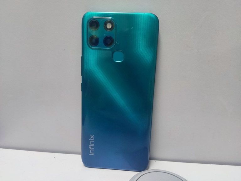 Розпродаж Infinix smart 6 2/32gb, продавець Техноскарб
