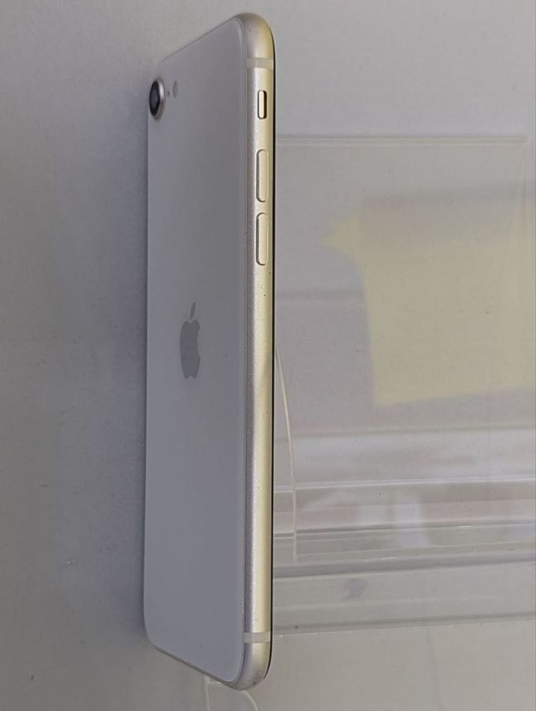 Apple iphone se 2022 128gb Код:01-200824388. Зображення 8