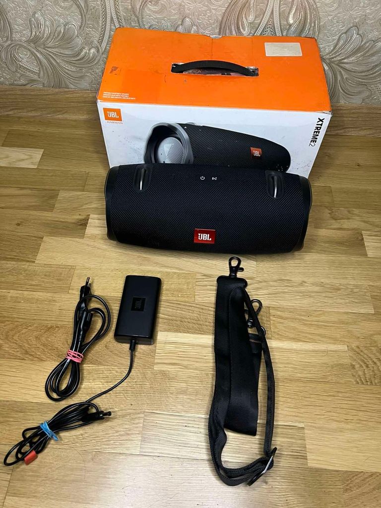 Купити Jbl Xtreme 2 Midnight Black (JBLXTREME2BLK) Б/У