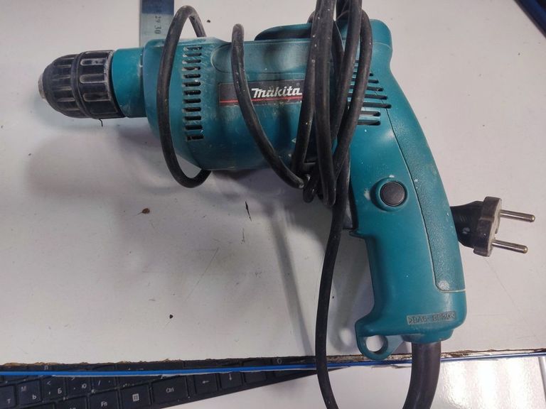 Купить Makita 6413 Б/У