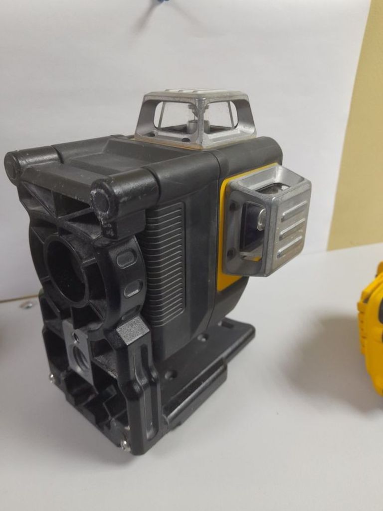 Dewalt DCE089D1R Код:01-200867682. Зображення 5