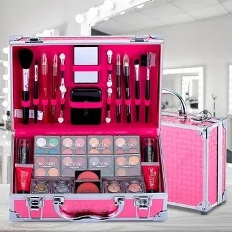 Купити Makeup GM19423 31 предмет Б/У