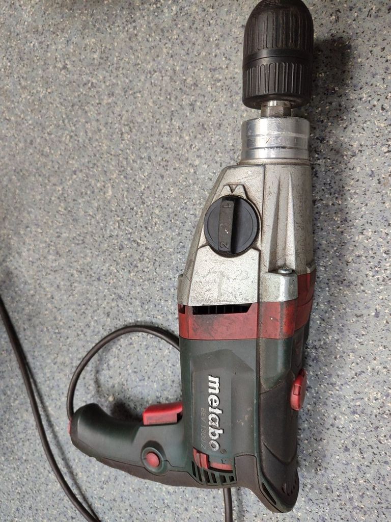 Оголошення Metabo bev 1300-2 Б/У