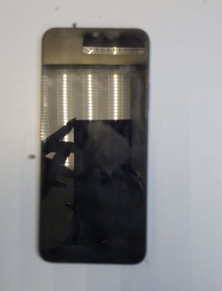 Купить Realme c33 4/64gb Б/У