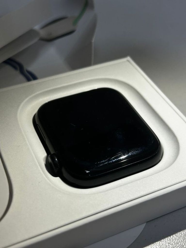 Apple watch se 2 gps 44mm aluminium case Код:01-200884574. Изображение 5