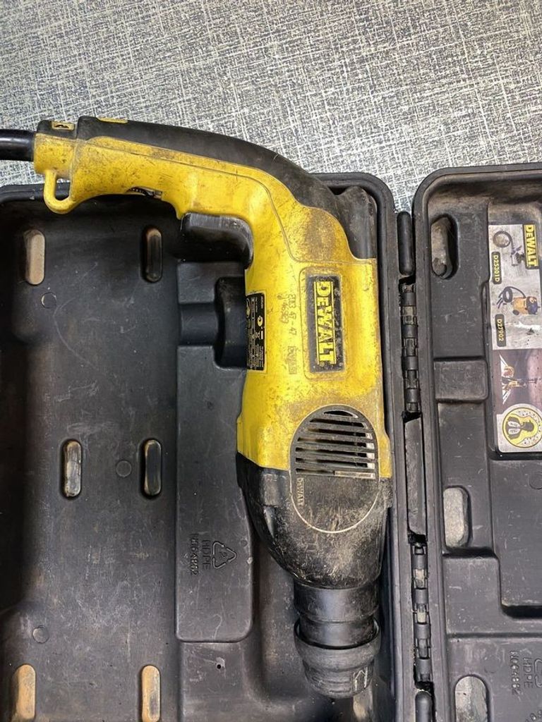 Купить Dewalt d25103 Б/У