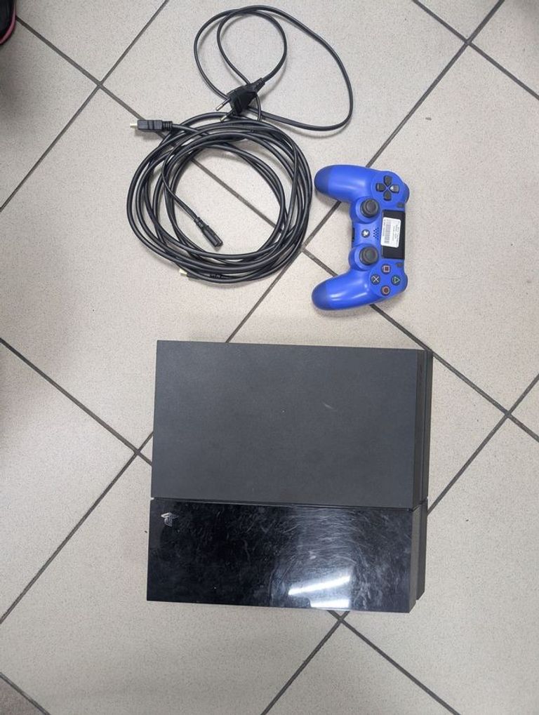 Купити Sony playstation 4 500gb Б/У