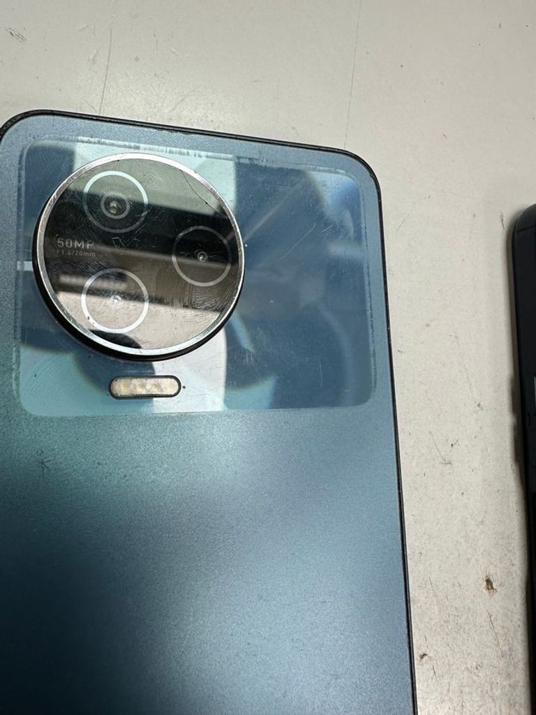 Дешиво Infinix note 12 2023 8/128gb с ломбарда