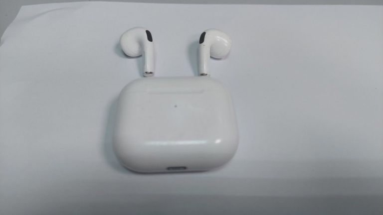 Дешево Apple airpods 3rd generation з ломбарду