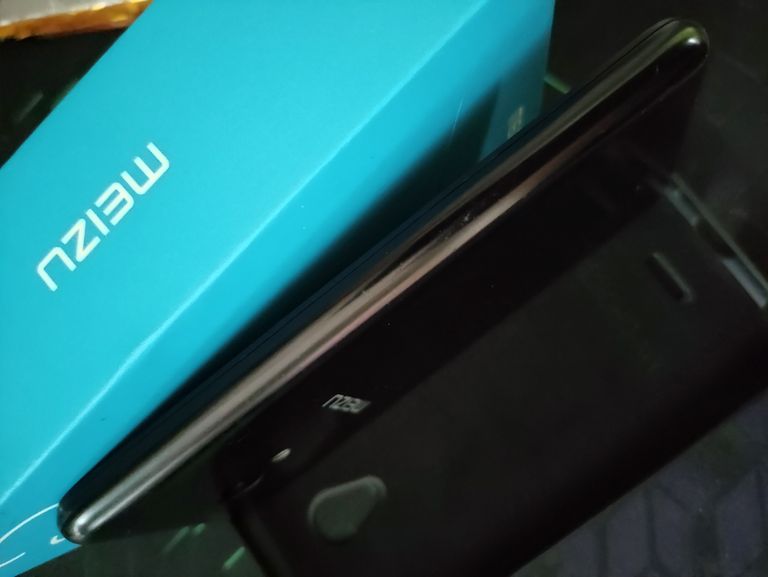 Meizu C9 Pro 3/32GB Black Код:null. Зображення 5