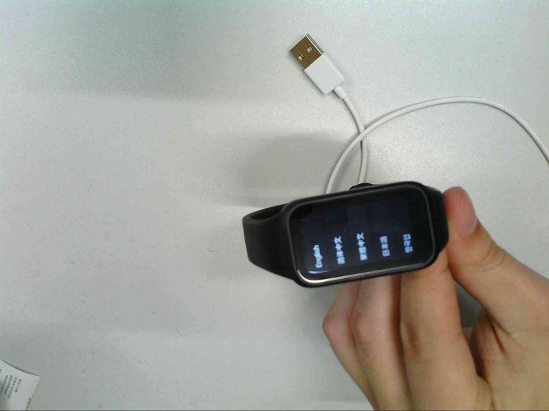 Оголошення Xiaomi smart band 9 Б/У