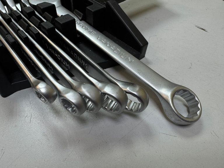 Дешиво Сталь 48035 с ломбарда