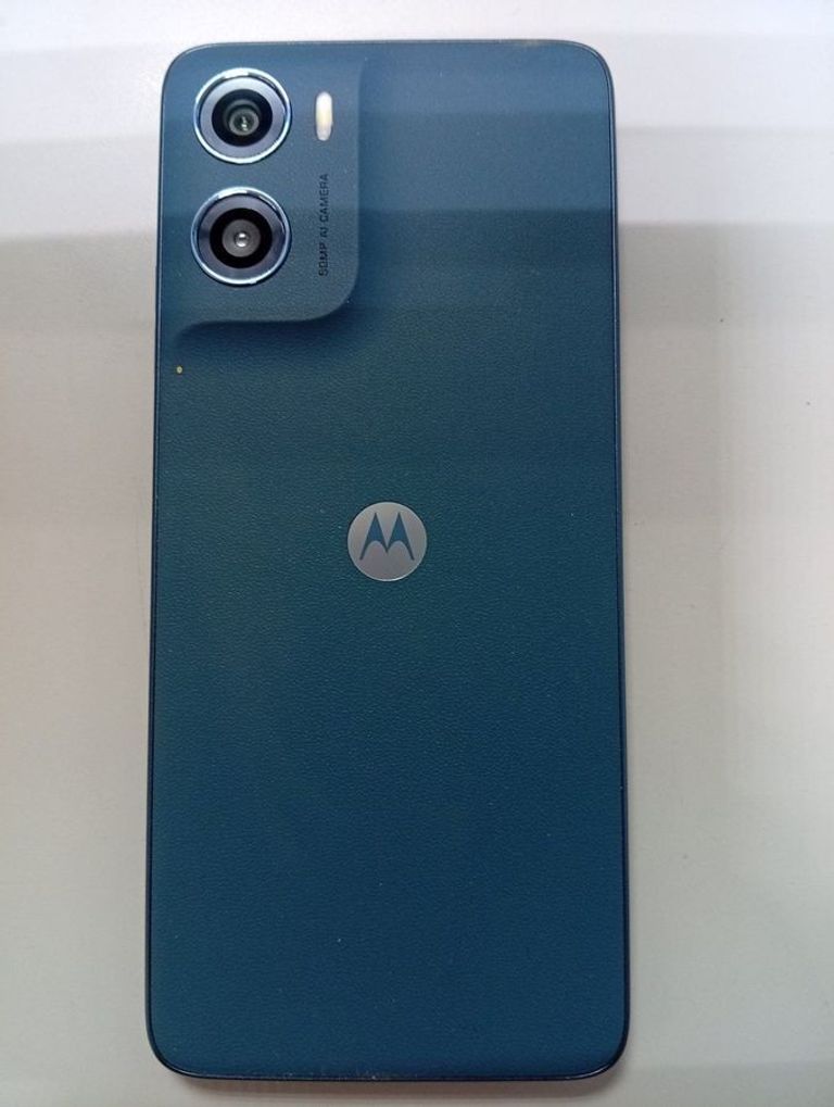 Объявление Motorola moto g06 4g 4/256gb Б/У